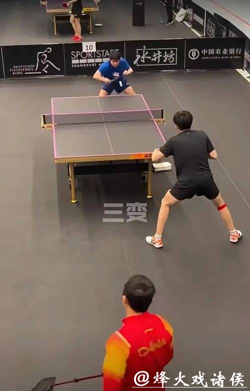 “精彩瞬间：世界杯乒乓球决赛现场直播大揭秘”